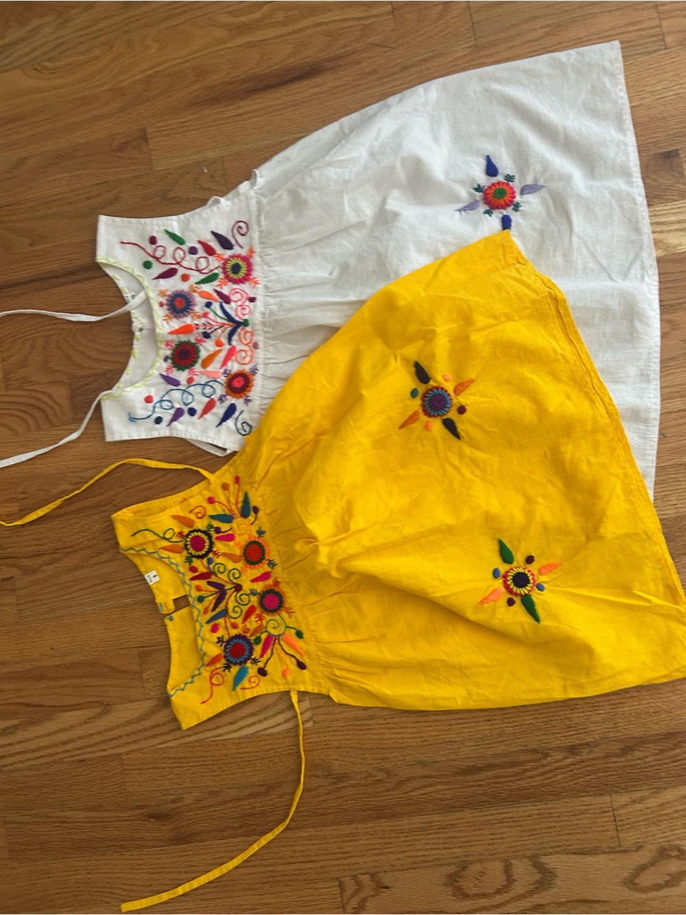 Embroidered Sundress dress for Kids - Yellow and White